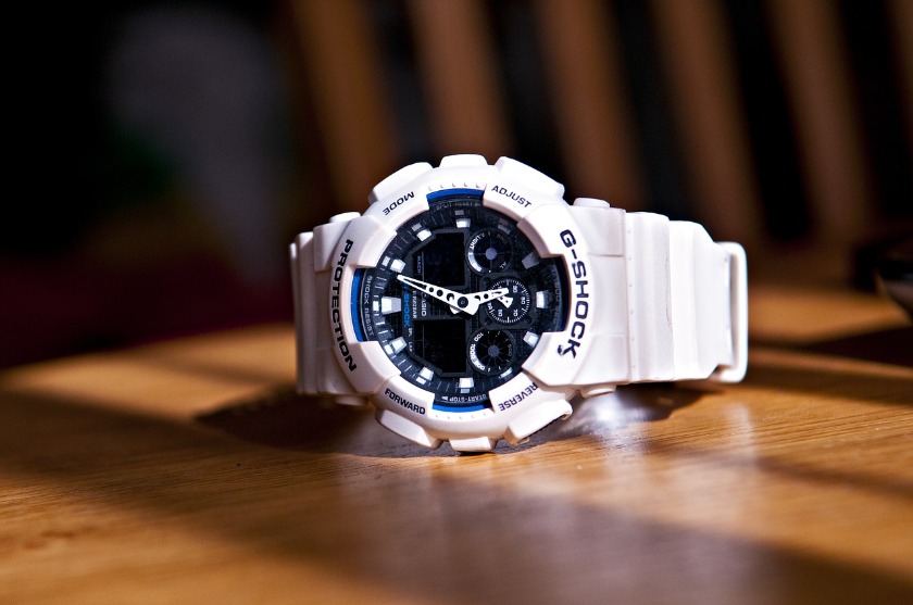 G Shock スケルトン の新作モデル紹介 黄ばみなどの汚れは漂白剤で取れるかも解説 Richwatch