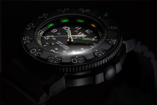ルミノックス（Luminox） ネイビーシールズ 3000 Ref.3001 XQの特徴・機能