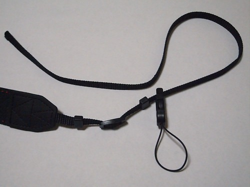 ③ベルトにパイプを通す