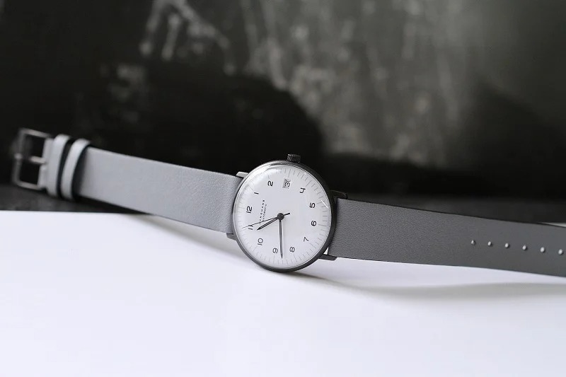 ①ユンハンスを修理できる技術がある