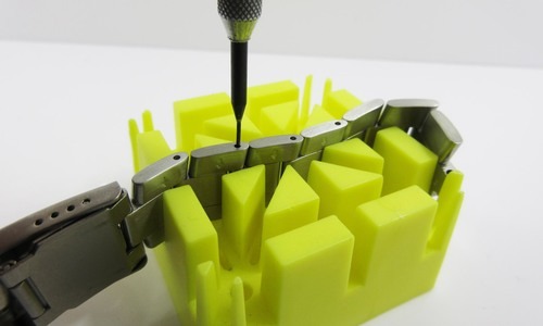 割りピンタイプのバンド交換法