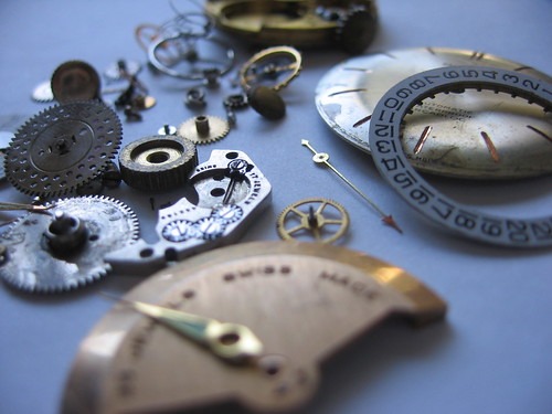 横浜市中区の時計店：横浜元町時計店のメニュー・料金