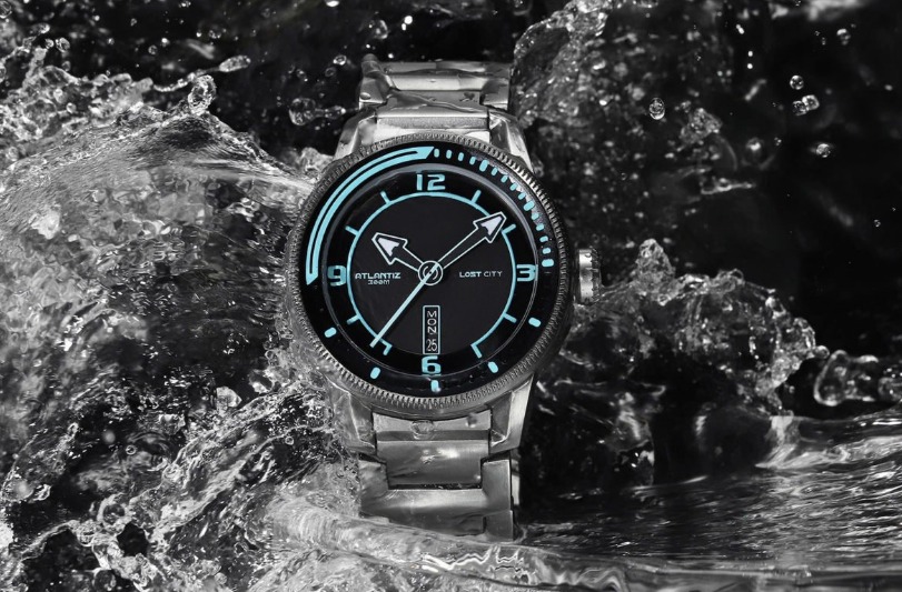 ③300m防水の本格仕様