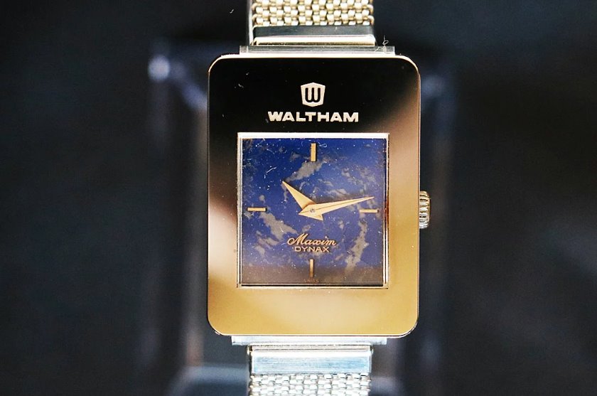 マキシムDYNAXラピスラズリ 手巻き