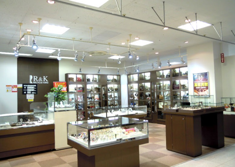 千葉市美浜区の時計店：リサイクルキング マリンピア店