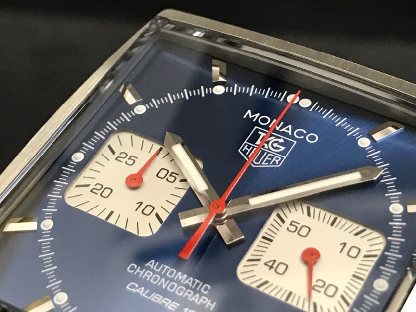 タグホイヤー　CAW2111.FC6183