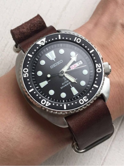 レザーストラップ