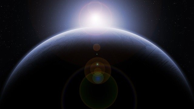 ①ソーラー電波機能ありの実用的モデル