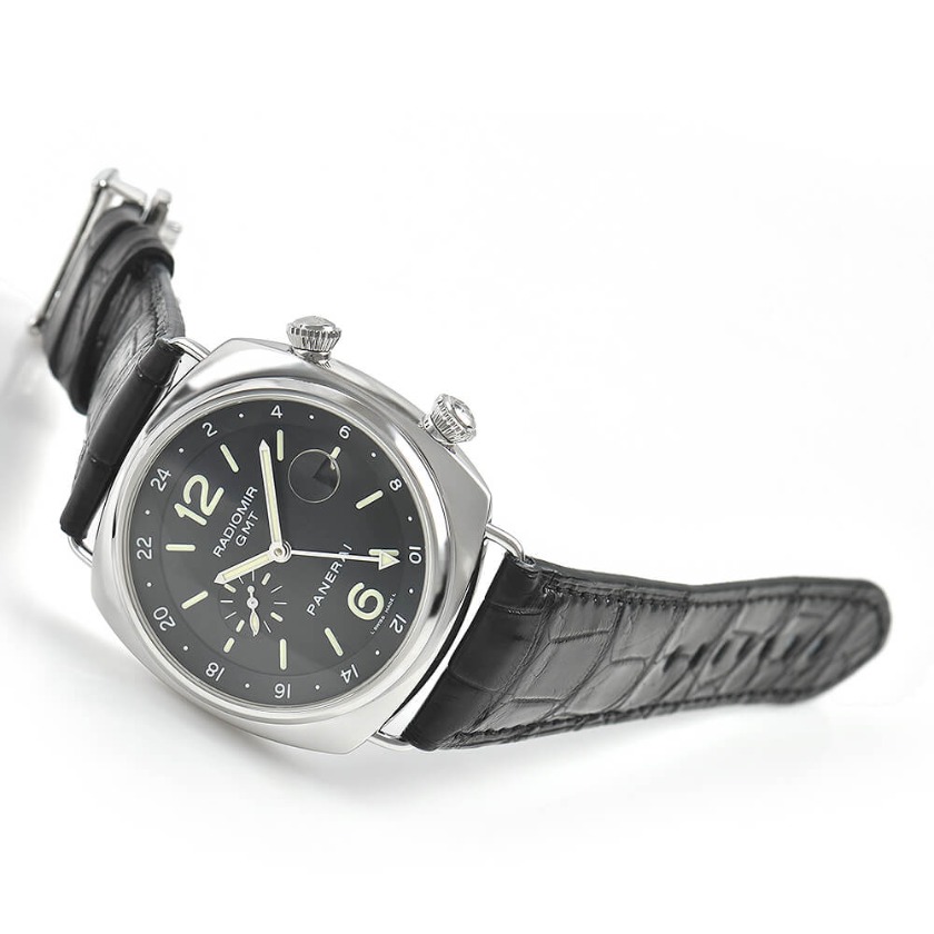 小型ラジオミールは生産数の少ない希少モデル