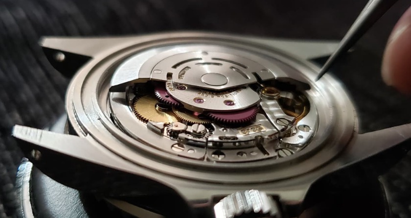 新宿のカルティエ修理店：シエン