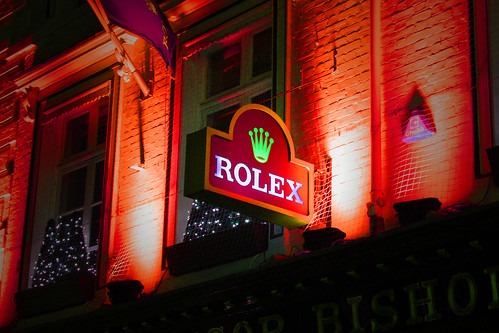 ロレックス"デイトナ16520"の買取は人気業者がおすすめ