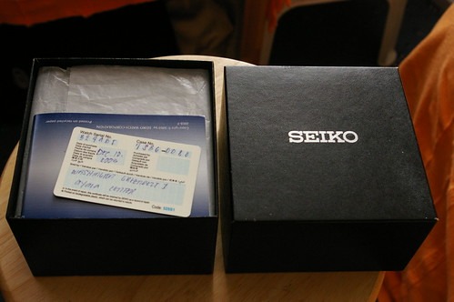 グランドセイコーのクオーツ時計SBGX061を買ったのでレビュー！