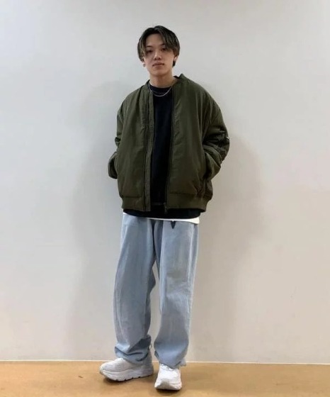 コーデ7：MA-1×バルーンデニムパンツ