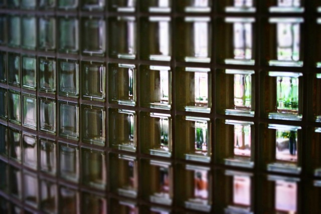 無反射コーティングされたサファイヤガラス