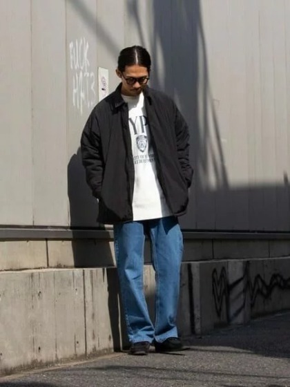 コーチジャケットはストリート風に着こなしたい？