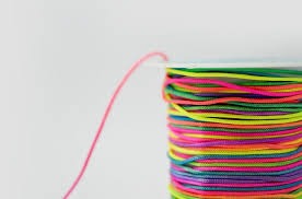 ベルトが細くなりスタイリッシュに