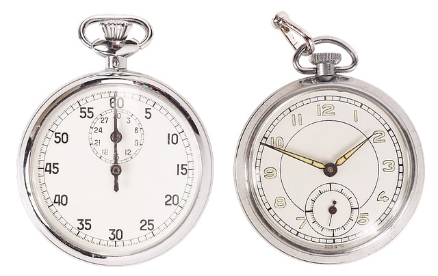 竜頭(リューズ）はどのくらい巻く？