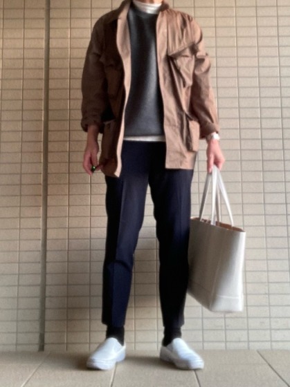冬コーデ③ブルー系×ブラウンジャケット