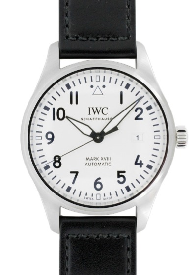 IWCマーク18はデザイン性と機能性を兼ね備えた時計