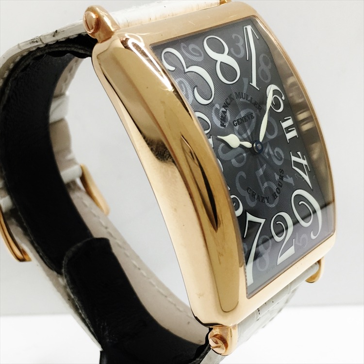 普通の時計との違いは？