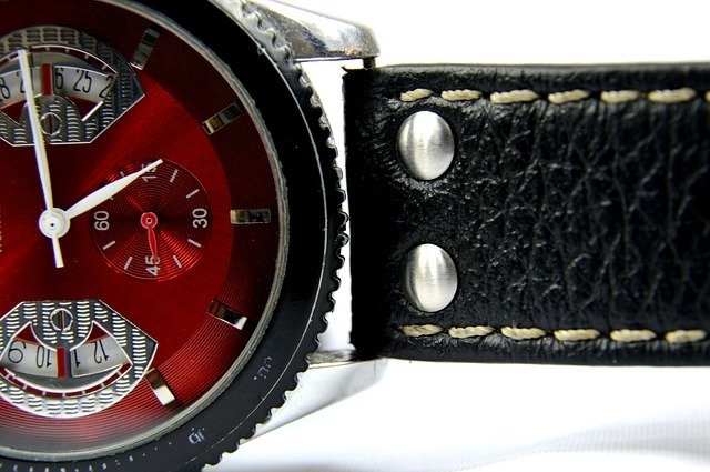 ベルト付け根の合わせめ