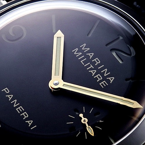 パネライのマリーナミリターレはオマージュモデルも豊富