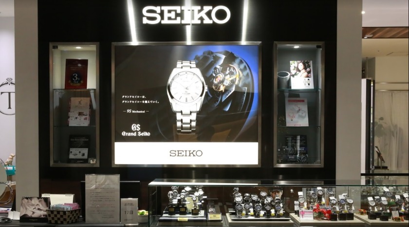 福井市の時計店：タケウチ 福井アルプラザベル店