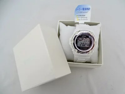 カシオのソーラー電波時計 中古相場