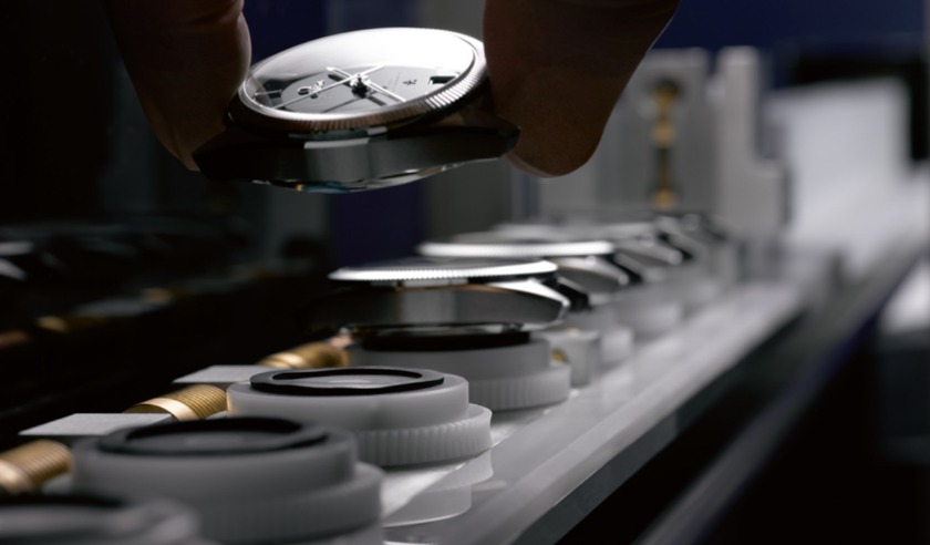 マスターコーアクシャル脱進機の仕組み