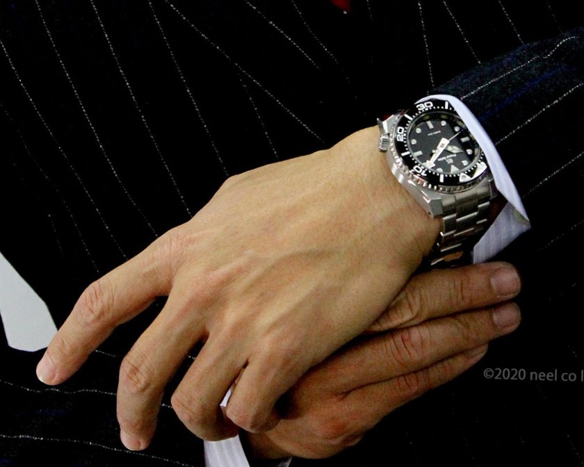 SBGX335 (グランドセイコー) 9Fクォーツのダイバーズの魅力