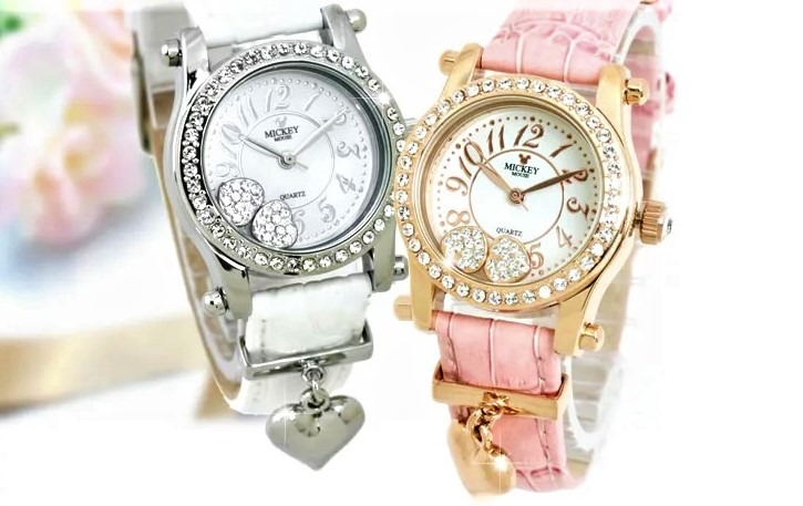 派手なデザインだと似合わない人もいる