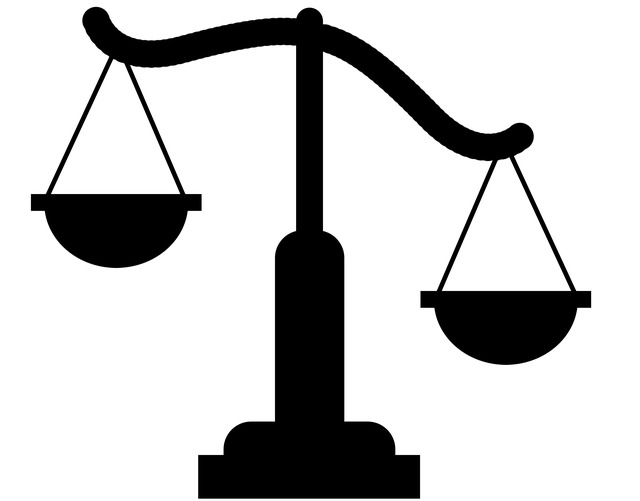 セラミックとチタンの重さを比較