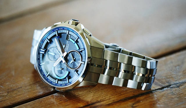 時計の大きさと手首のバランスに気を付ける