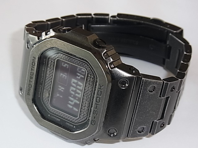 GMW-B5000V-1JR (カシオG-SHOCK)の特徴