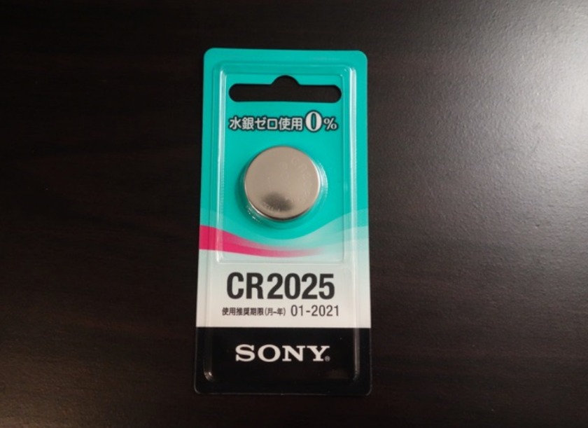 主にCR2430ボタンを使う