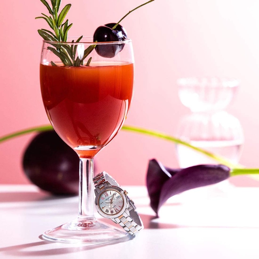 カシオ シーン(CASIO SHEEN)の腕時計：SHW-5000DSG-4AJFの特徴・機能