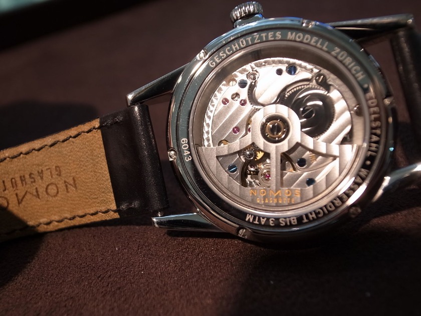 ①修理に長けた時計技師がいる業者を選ぶ