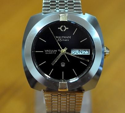 ウォルサム”バキューム”電池交換は真空のため難しい