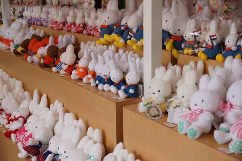 ミッフィーのコラボ時計の特徴や価格、口コミまで紹介