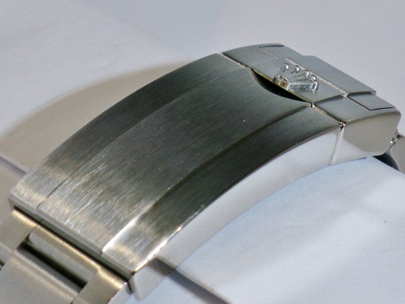 時計好きなら"サテン仕上げ"について知っておきたい