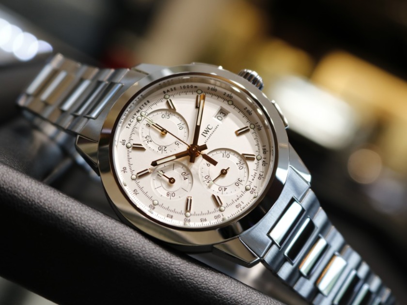 耐磁気性に優れたモデル