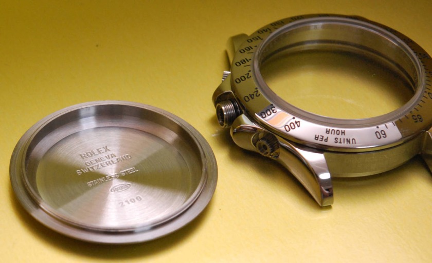 オイスターケースを使用