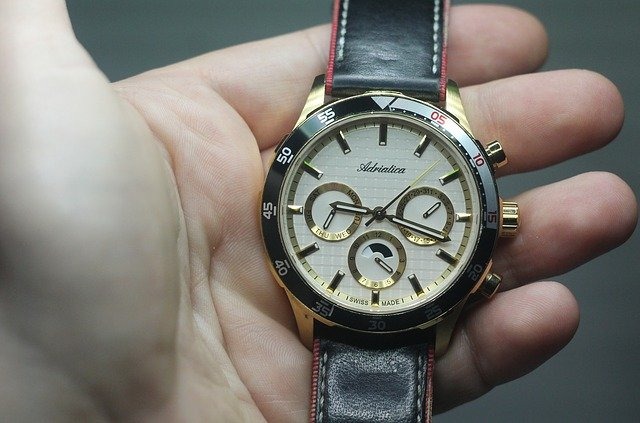 山形市の時計店：高橋時計店のメニュー・料金