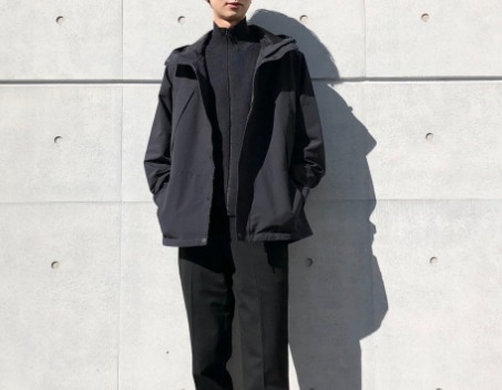 マウンテンパーカー×メンズコーデ⑥UNIQLO