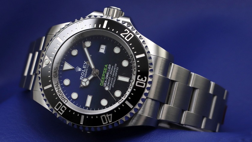 ロレックス"シードゥエラー(ディープシー)"は芸能人にも人気？