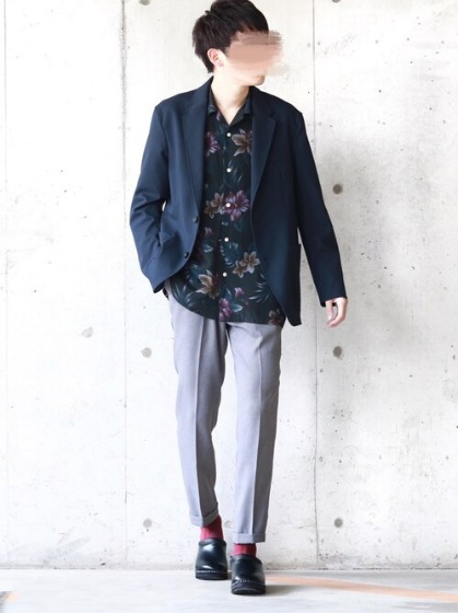 テーラードジャケット