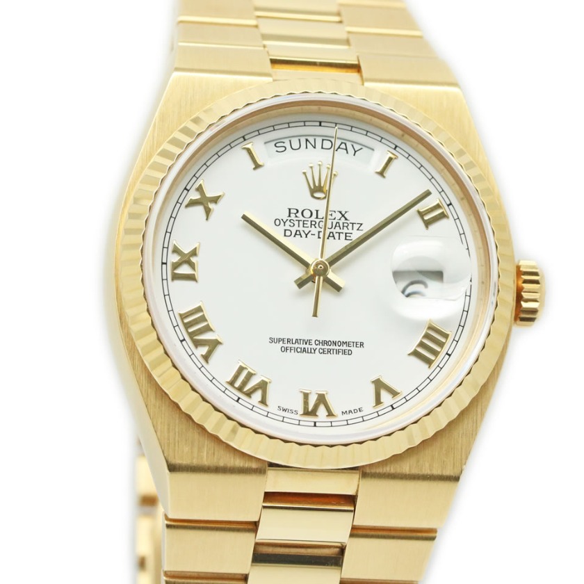 2種類のオイスタークォーツ