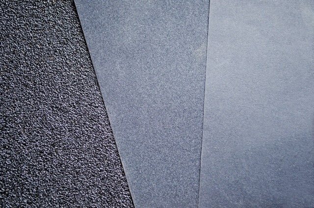 ④ブレスの小傷は耐水ペーパーで磨く