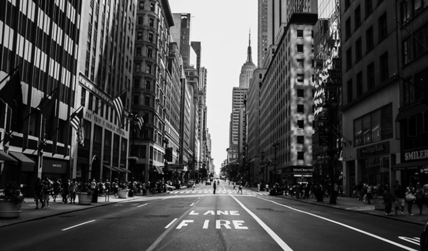 KENNETH COLE (ケネスコール)の腕時計は人と被らずおしゃれを演出