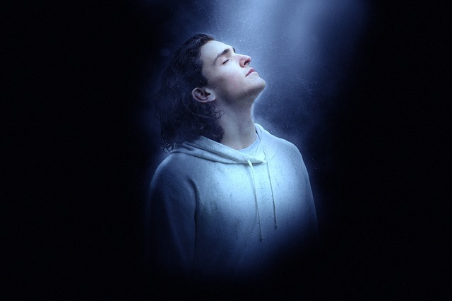 コツ3：モノトーンカラーで組み合わせ